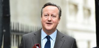 British Foreign Minister Cameron visits Falkland Islands
