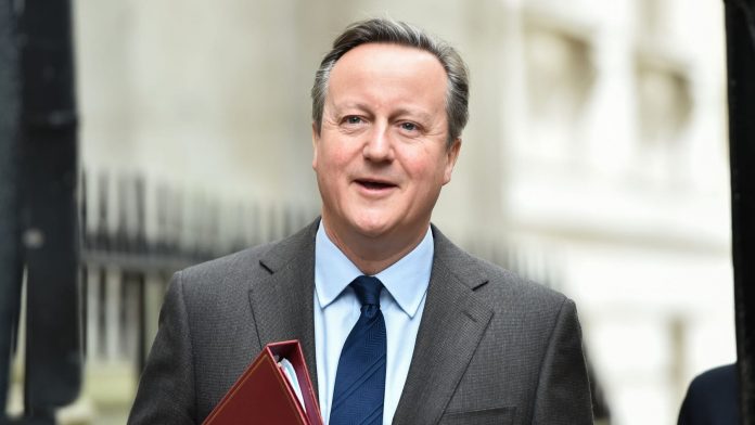 British Foreign Minister Cameron visits Falkland Islands
