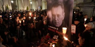 EU blames Putin for Navalny's death
