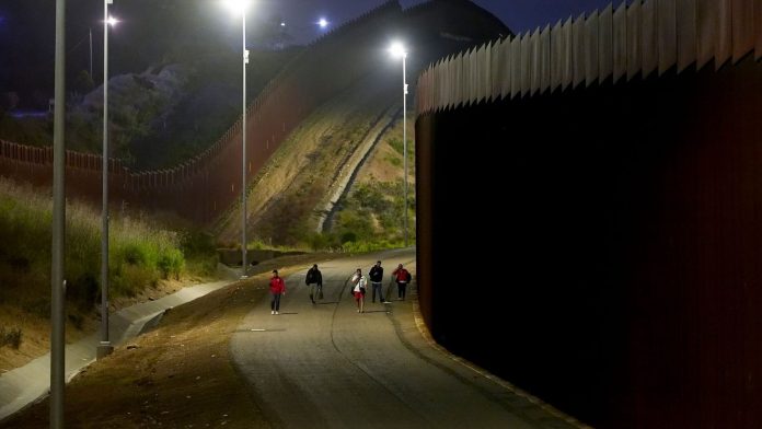 Biden tightens US asylum rules for border with Mexico
