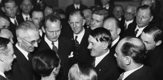 For a cup of tea with the "Führer": Brilliant study of Hitler as an interview partner - politics
